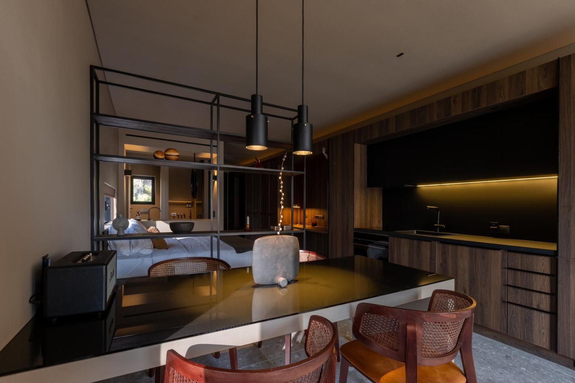 Vouliagmeni Apartments 18 アテネ エクステリア 写真